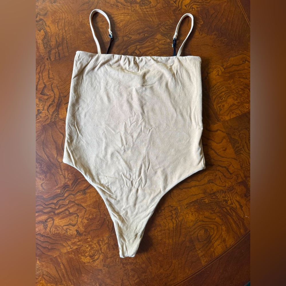 Indah 💛 Beige One Piece